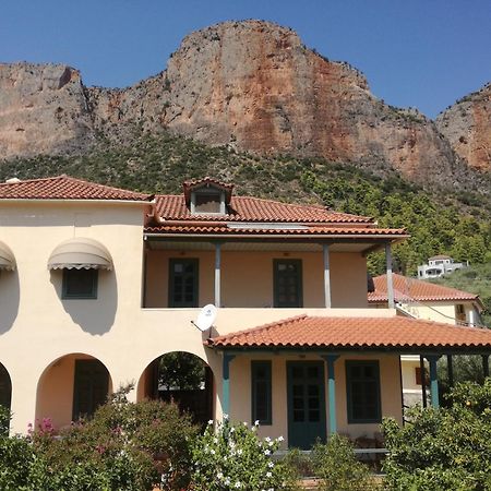 The Valkyries 1 Apartment Leonídion Exterior photo